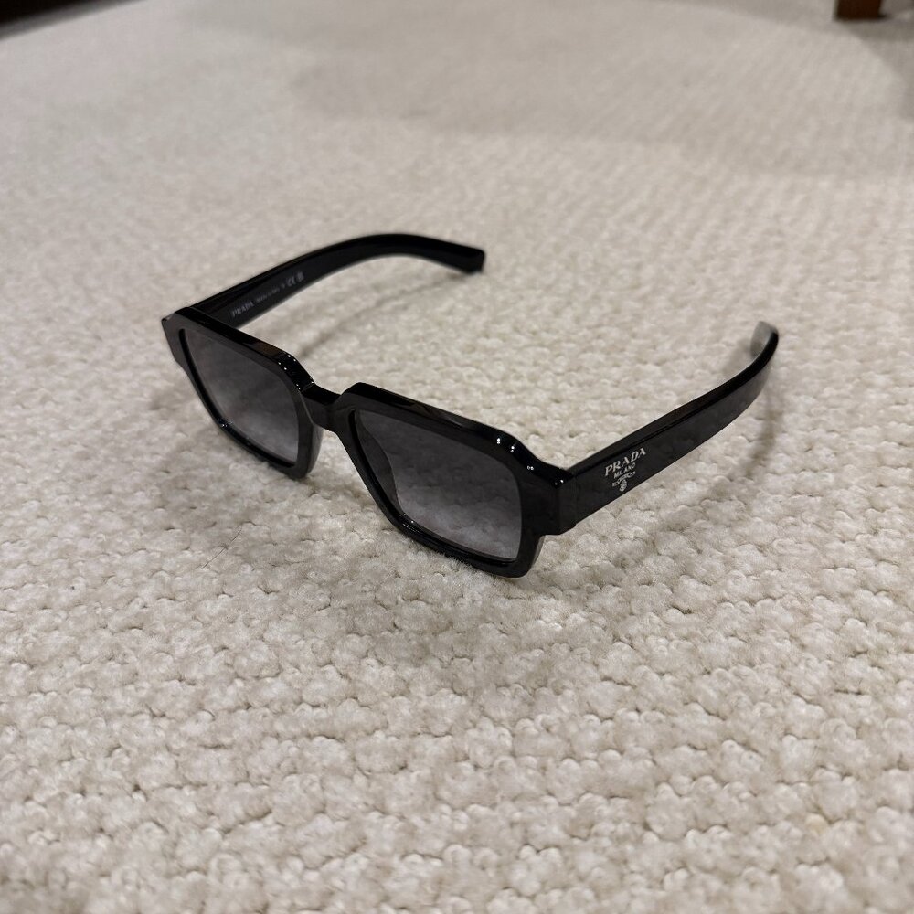 Prada Sunglasses With Prada Logo Includes Original Box and Case
